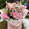 Букет из розовых лилий Букет из розовых лилий